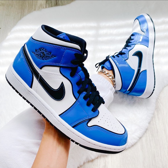 Nike air jordan 1 mid sneakers - Picture 2 of 2